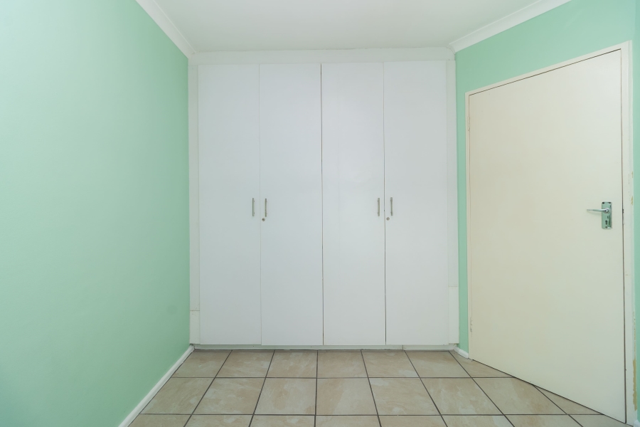 1 Bedroom Property for Sale in Ferndale Western Cape